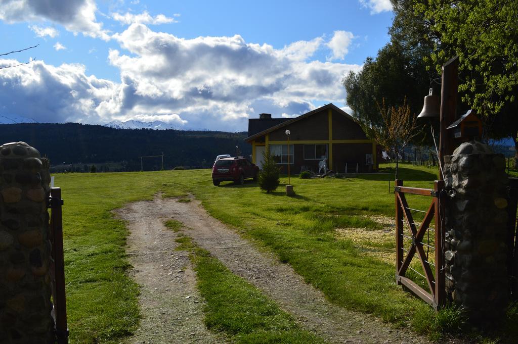 Cabanas Nuestra Vista Trevelín Eksteriør billede